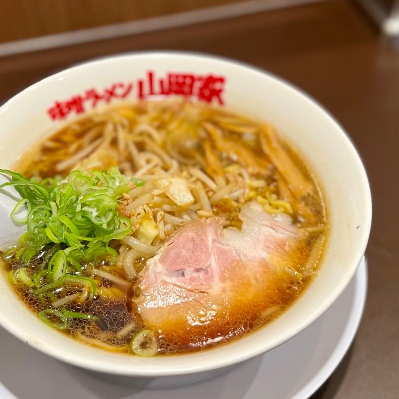 札幌醤油ラーメン(味噌ラーメン山岡家 すすきの店)
