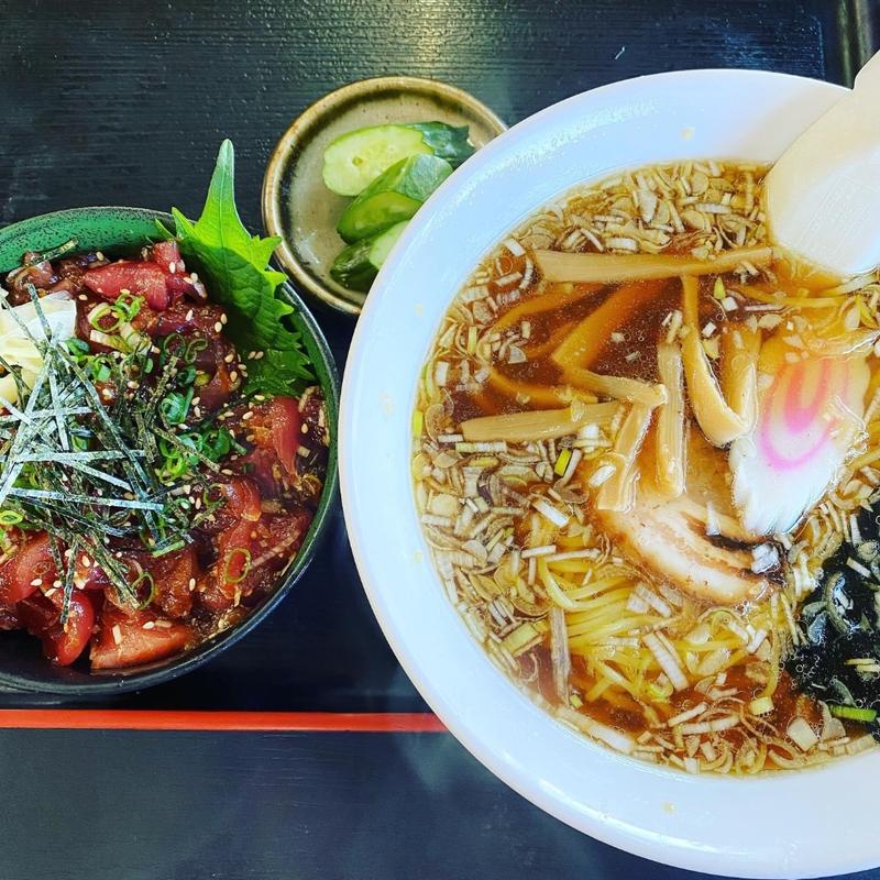 まぐろ漬け丼とラーメンセット(長谷川食堂 )