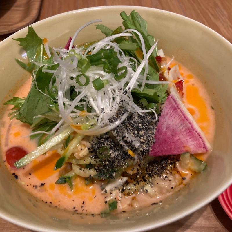 豆乳トマトとピリ辛ごま肉味噌の冷製フォー(タニタカフェ　コレド室町店)