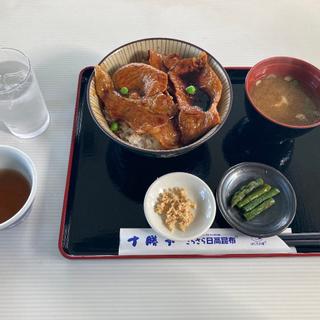 豚丼(十勝亭)