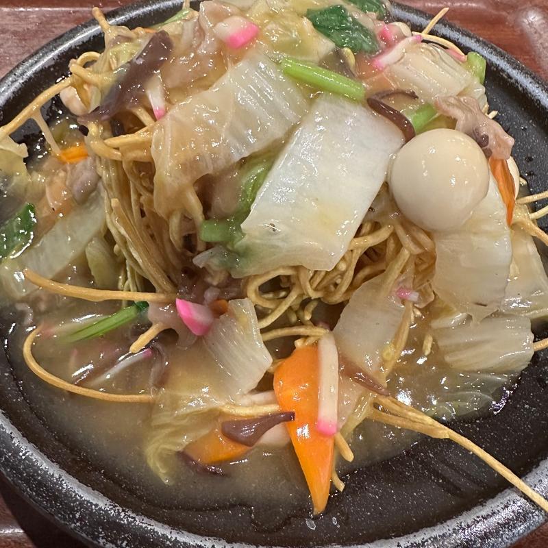 あんかけかた焼きそば(お食事の店ながとも )