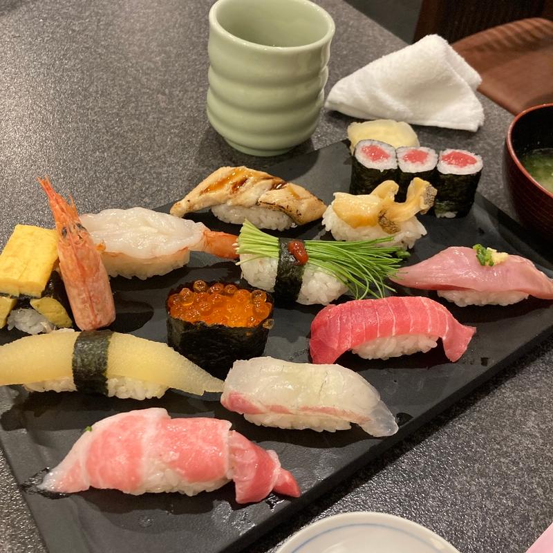 得得すしざんまい　お椀付き(すしざんまい 天神店)