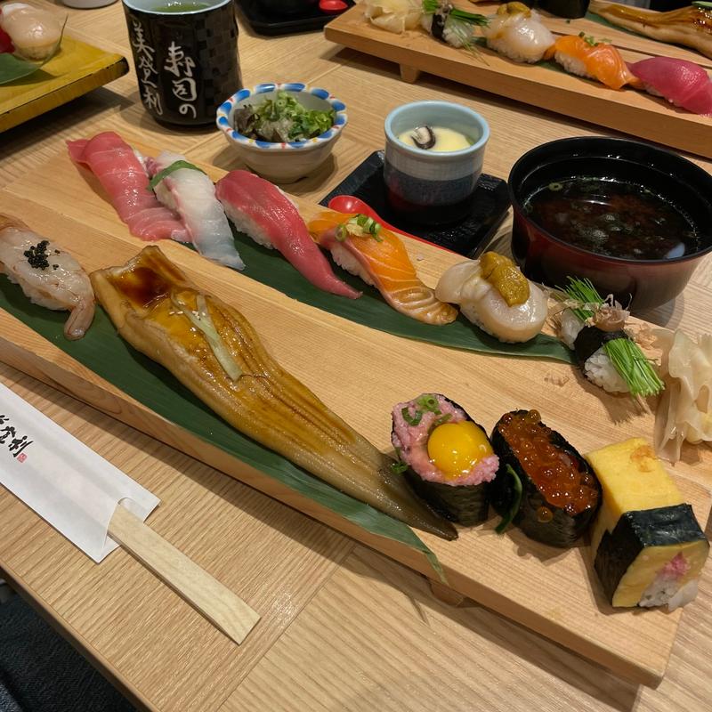 胡蝶(梅丘 寿司の美登利 名古屋店)