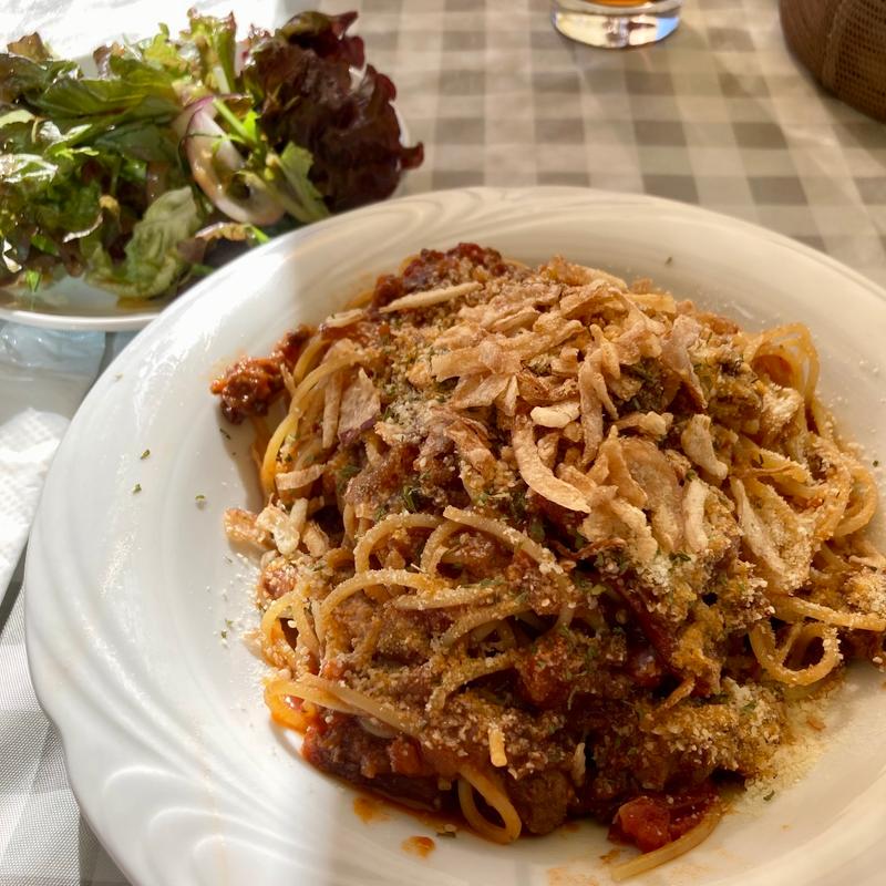 ハンバーグ好きが考えたボロネーゼ(BEER&CAFE つるま食堂)