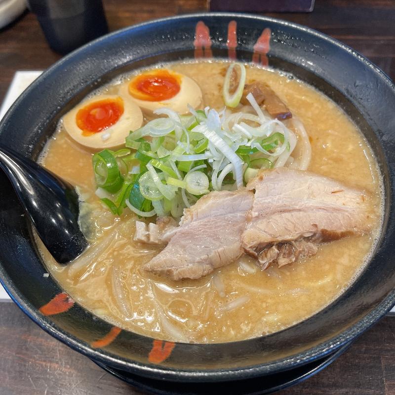 味玉味噌ラーメン(仙台蔵出しみそラーメン 高なべ 下岡本店)