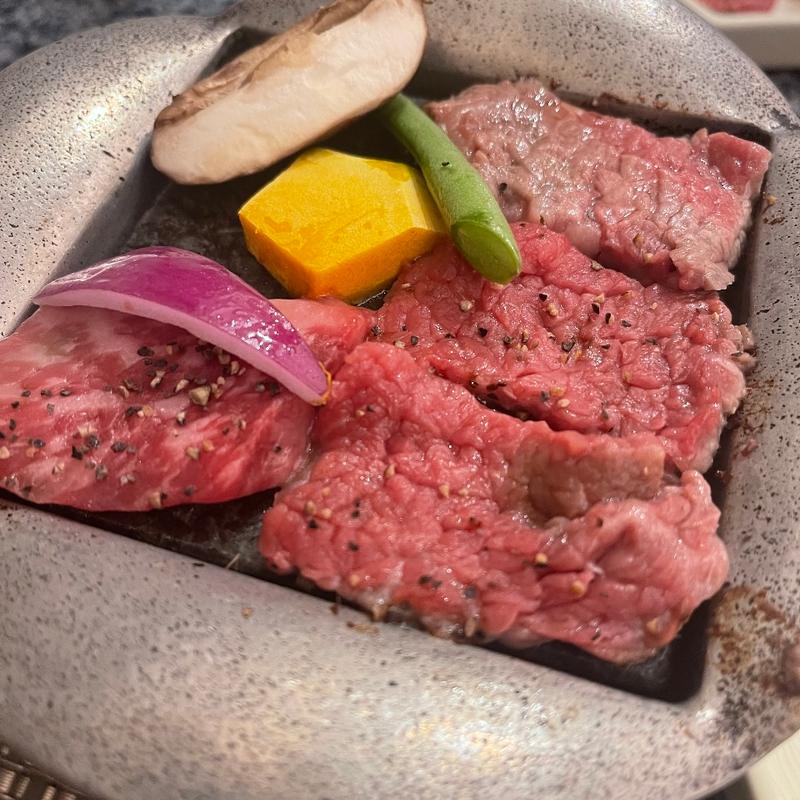 峠下牛ロース 溶岩石焼き(ホテル鴎風亭 （おうふうてい）)