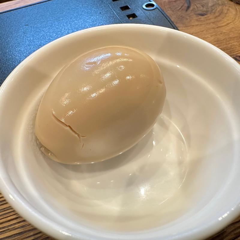 味玉(純米味噌ラーメン みそら堂 おもちゃのまち総本店)