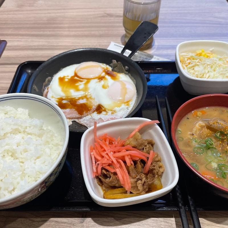 Wハムエッグ牛小鉢定食(吉野家 福山久松通り店 )