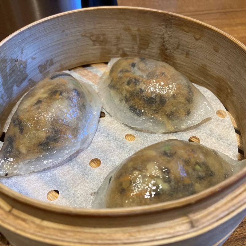 7種野菜の蒸し餃子(添好運 日比谷店)