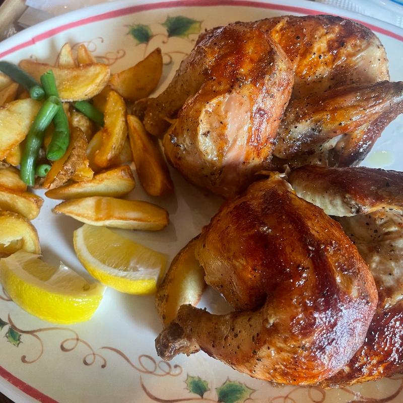 ロティサリーチキン(フルポーション)(カフェ・ポルトフィーノ)