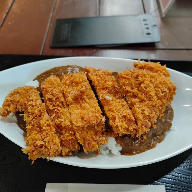 チキンカツカレー(味処 こめます)