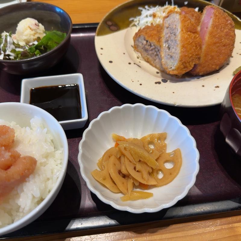 ハム&メンチ定食(博多もつ鍋 やまや ekie広島店)