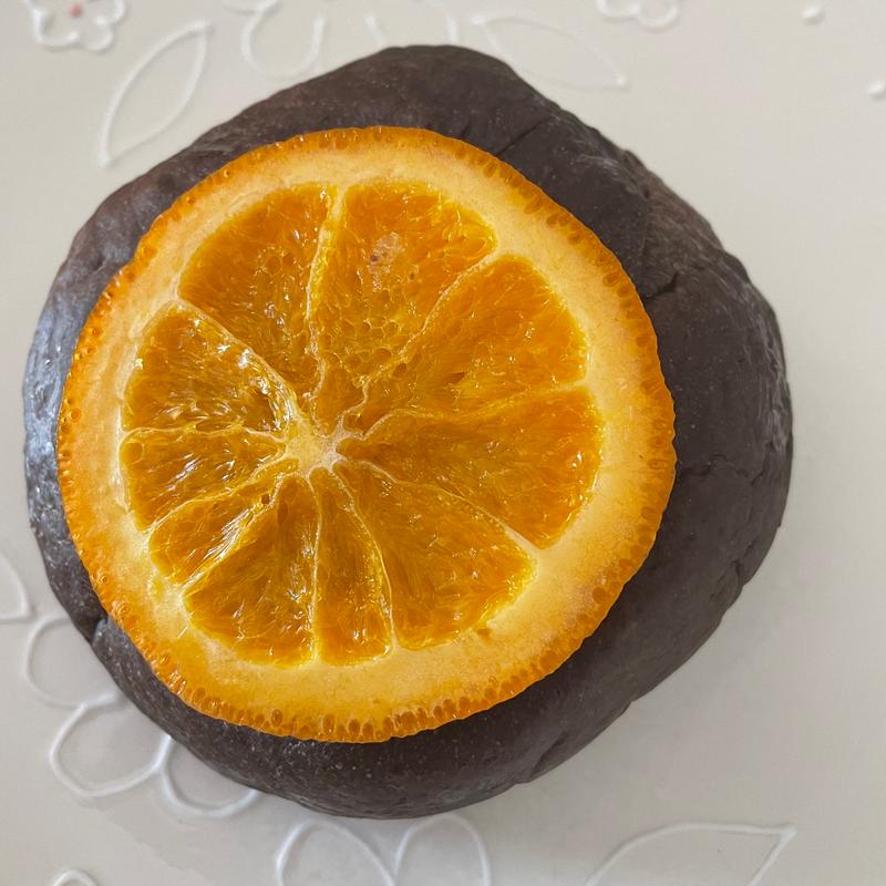 ブラックオレンジクリームチーズベーグル(ouchipan)