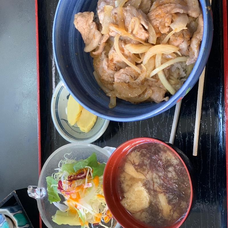 焼肉丼(お食事処 潮騒)