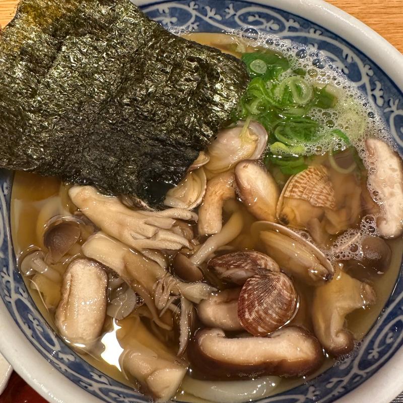 あさりとキノコのうどん(うどん宮武 )