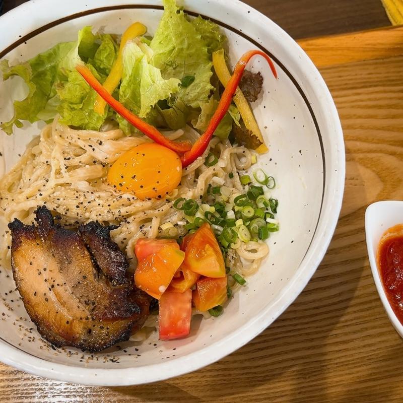 カルボナーラロッソ(タムラ食堂)