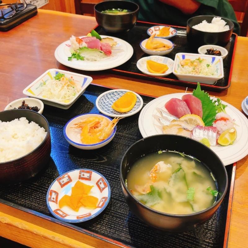 おすすめ盛り合わせ定食(魚大将)