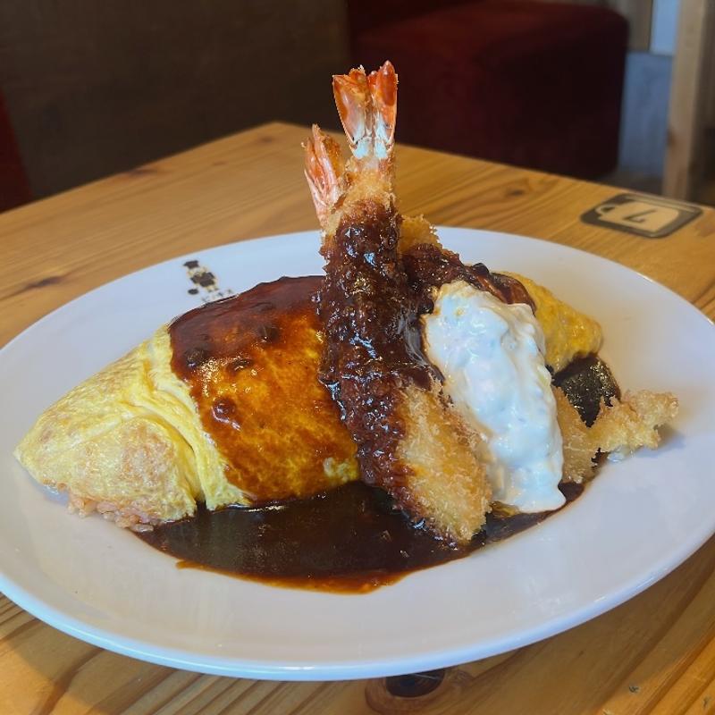 エビフライオムライス(喫茶店ピノキオ 京都亀岡店)