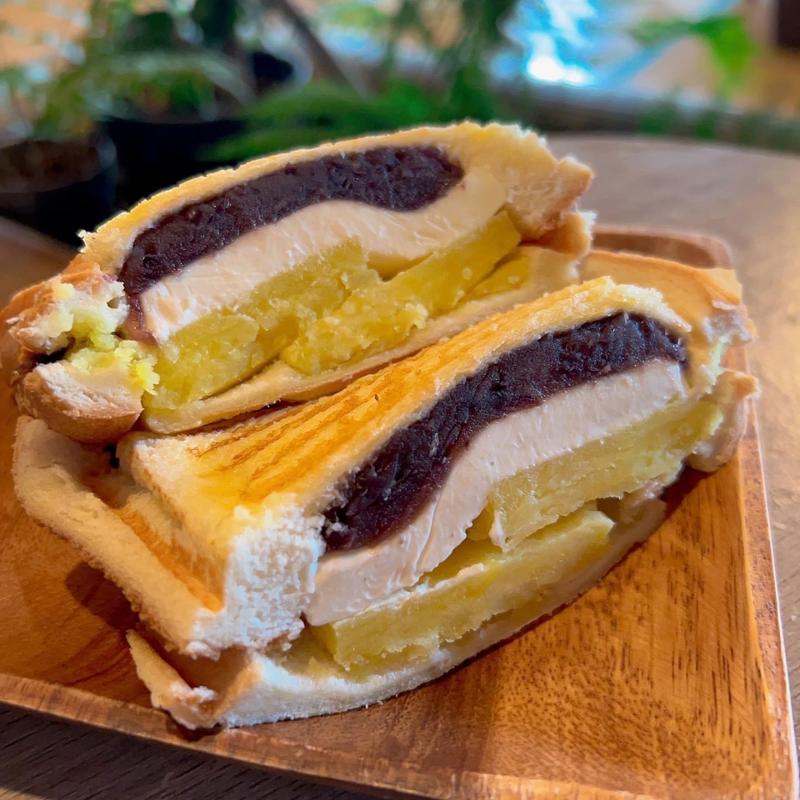 季節のグリルサンド(HITO-TABI)