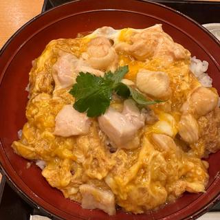 香草美水鶏 親子丼(鶏三和 横浜ランドマーク店)