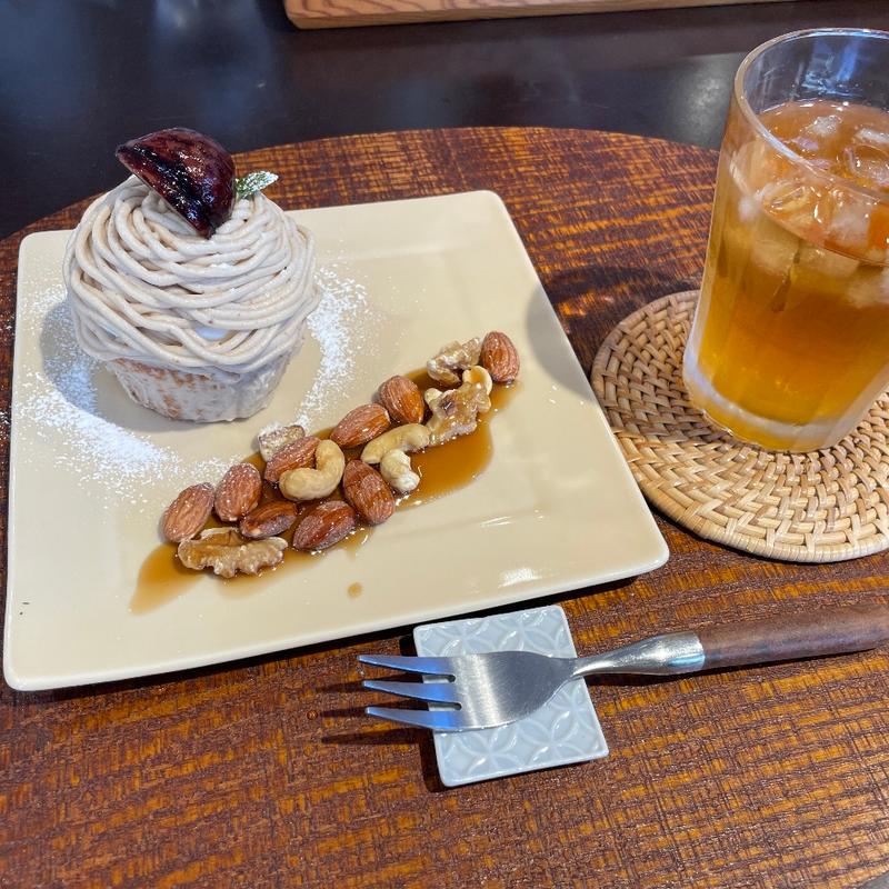 秋のモンブランプレート(茶暢家 （チャノンケ）)