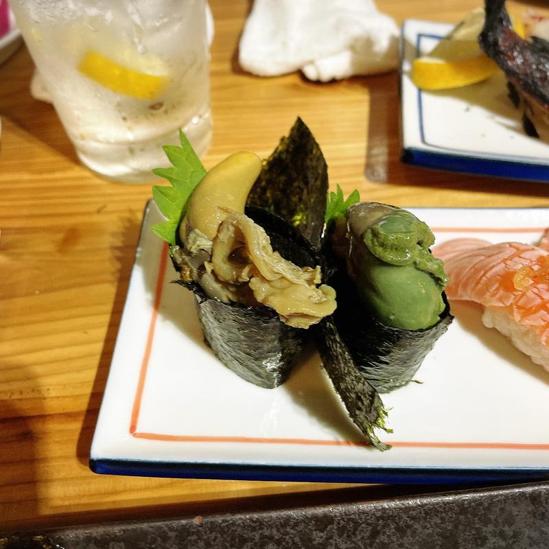 限定アワビ肝 軍艦(魚の店 オカモ倶楽部)