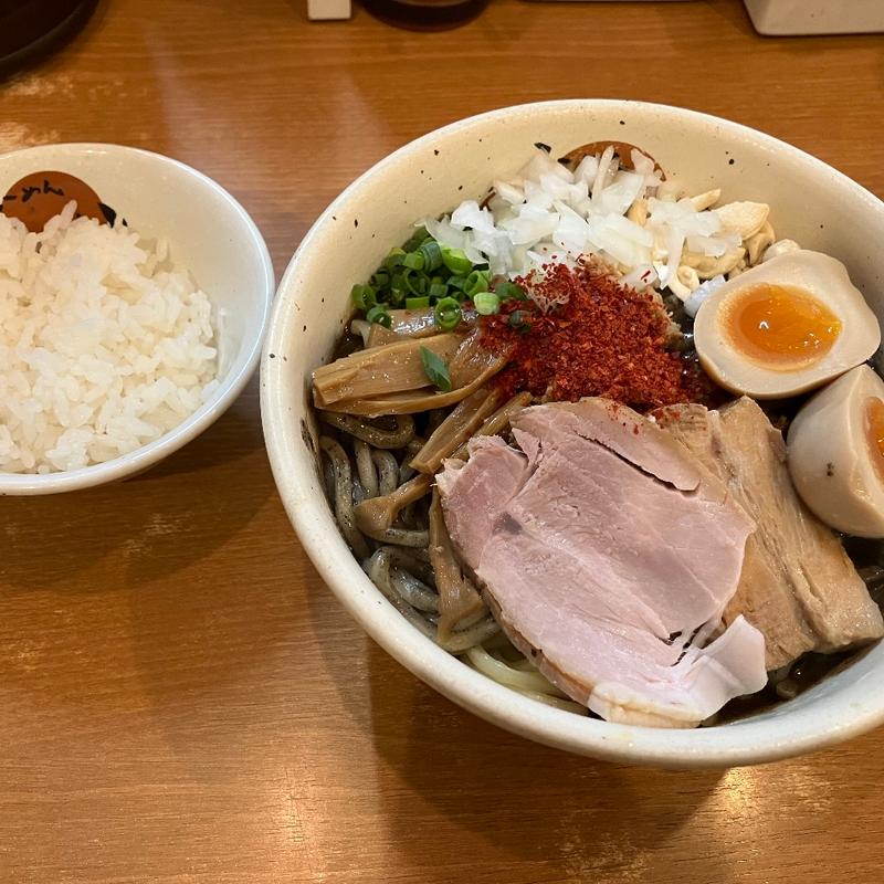 濃厚黒ゴマ汁なし担々麺(らーめん かいじ 利府店)