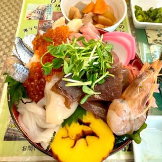 びびびの海鮮丼イクラのせ(びびび食堂 東京店)