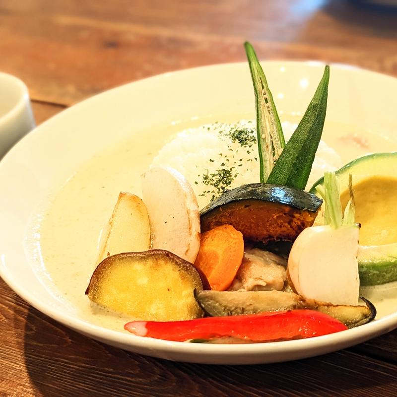 アボカフェタイカレー(アボカフェ)