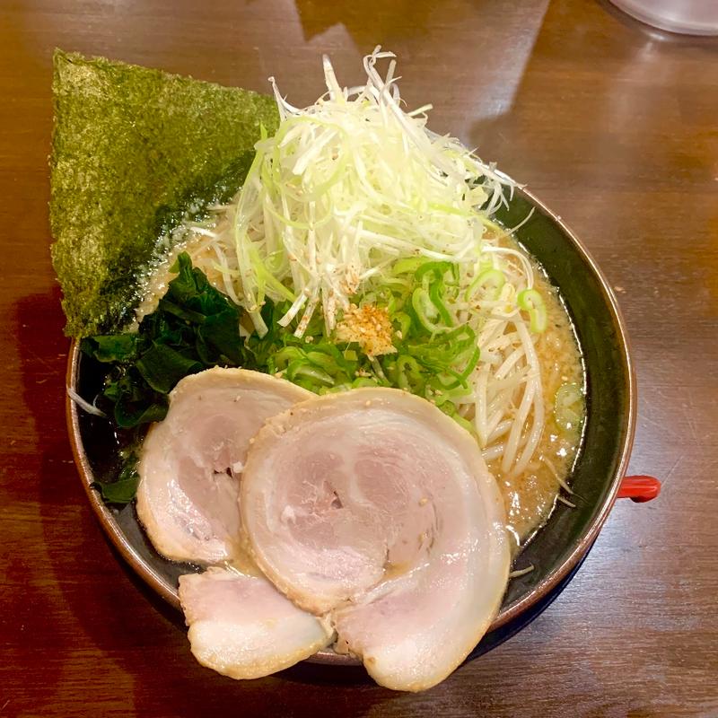 赤のネギ味噌ラーメン(味噌の金子)