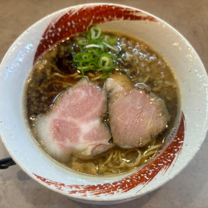 しょうゆ(麺や スエタク（旧店名：煮干しらーめん おしたに）)