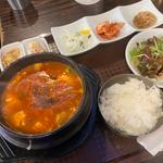 スンドゥブチゲ定食(KOREAN DINING チョゴリ)