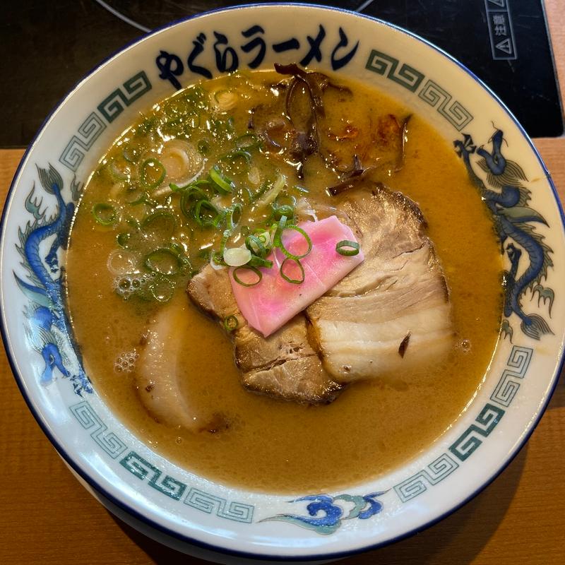とんこつラーメン(こだわりの　やぐらラーメン 岩出店 )