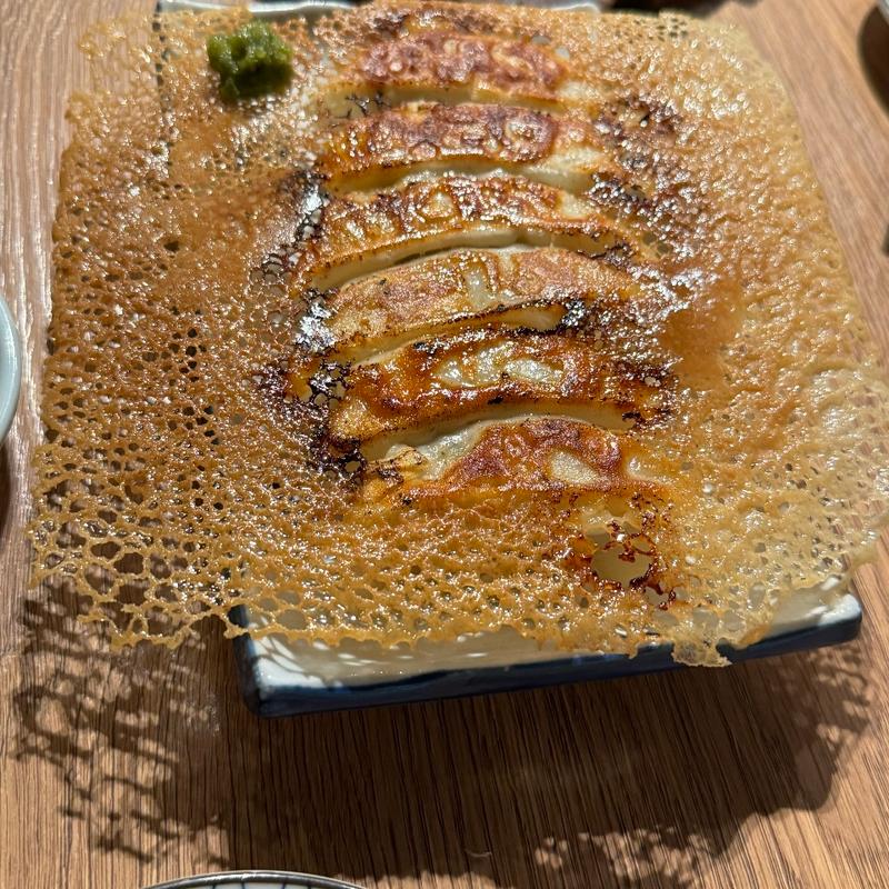 羽根つき餃子(ヒノマル食堂 有楽町店 )