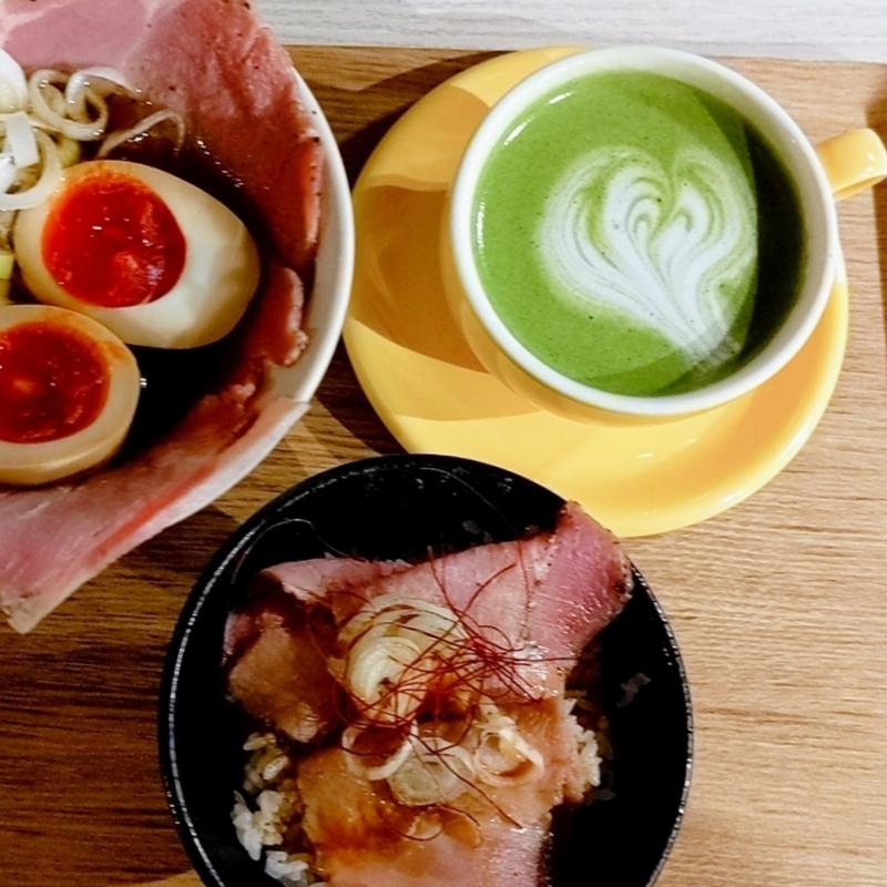 抹茶ラテ(みなめんcafe)