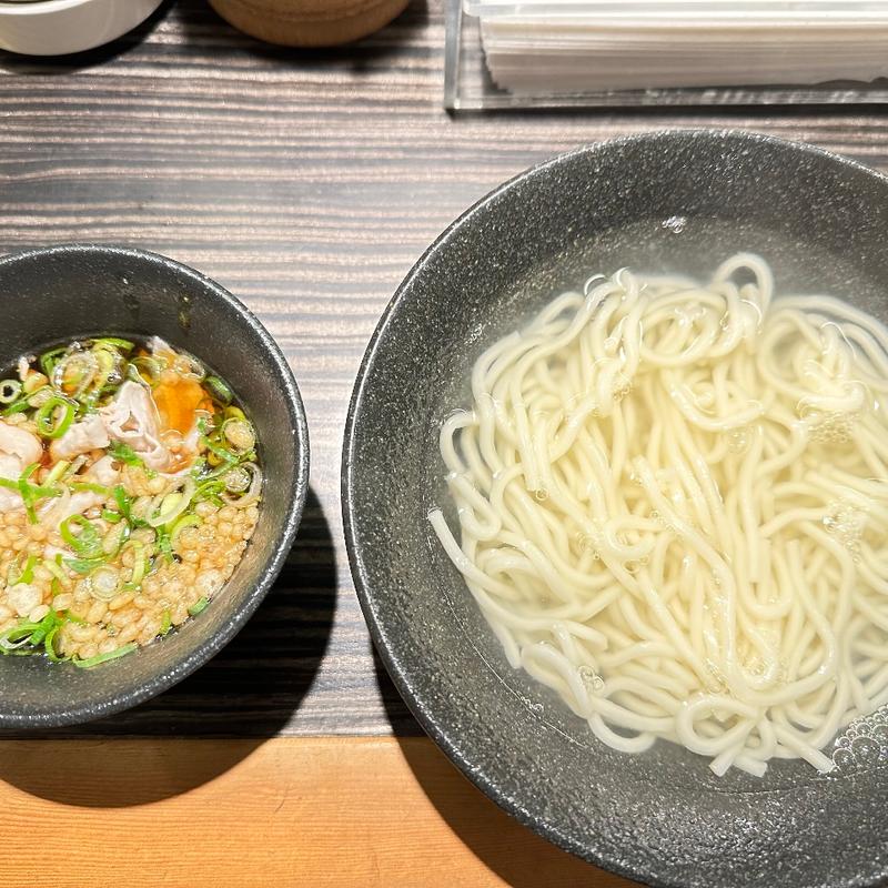 釜揚げうどん黒豚入り(釜揚うどん 戸隠 さつま庵 トガクシ 鹿児島天文館店)