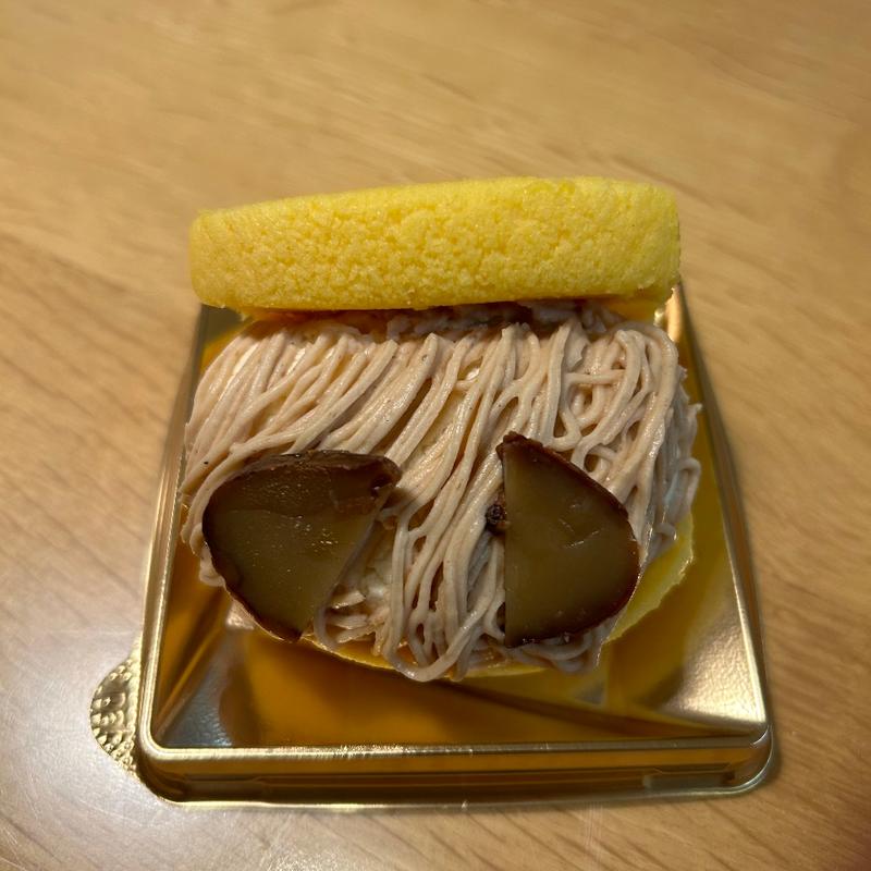 たまごパンサンド　モンブラン(たまご専門 本巣ヱ（もとすえ） 東京本家)