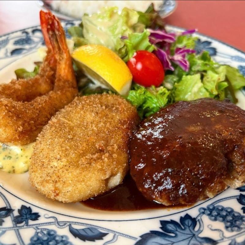 スペシャルランチ(グリル生研会館)