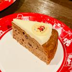 キャロットケーキ(ユカタンベースキャンプ・グリル)