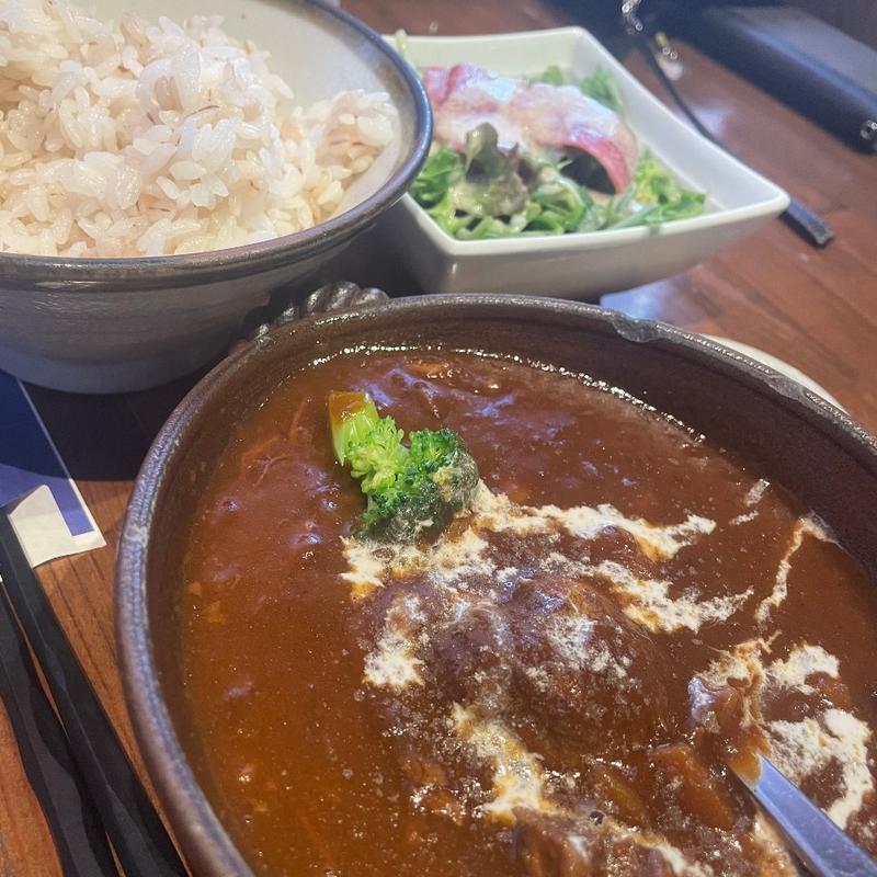 牛たんシチュー定食(牛たん 吉次 本町店)