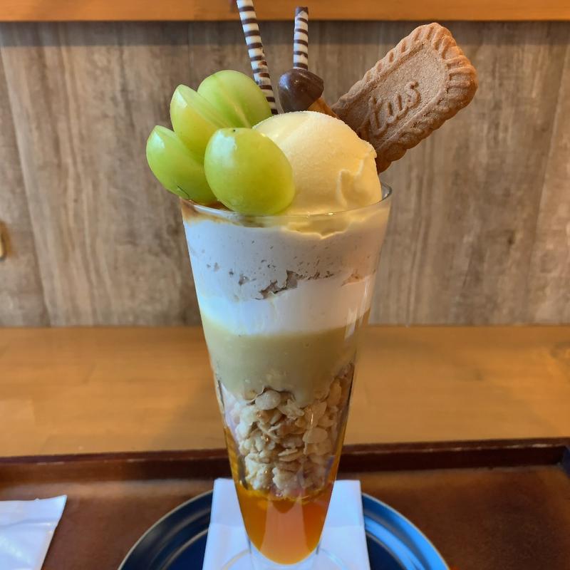 オータムパフェ(にじいろのひつじ)