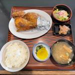 ひな鳥定食(ひな鳥金子 今町店 （ひなどりかねこ）)