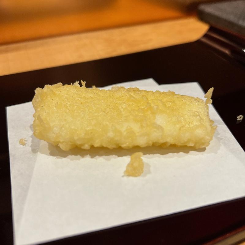 赤いか(天冨良 麻布よこ田 新宿別邸)