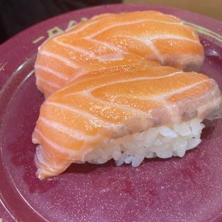 生サーモン(スシロー エンポリアム店)
