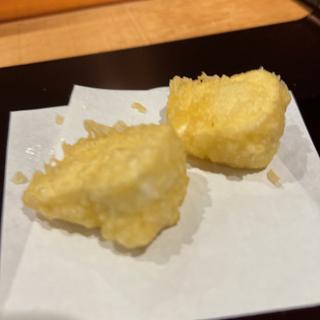 カマンベールチーズ(天冨良 麻布よこ田 新宿別邸)