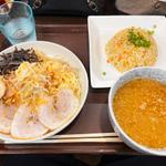 つけ麺+半チャーハン(なかつ宝来軒 別府店 )