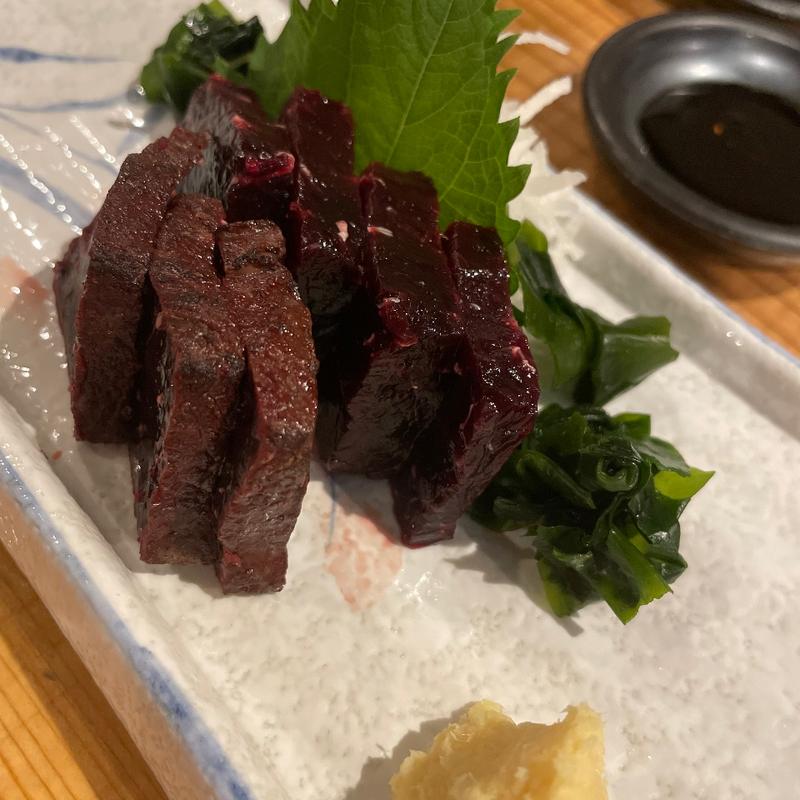 鯨刺し身(酒席まつした)