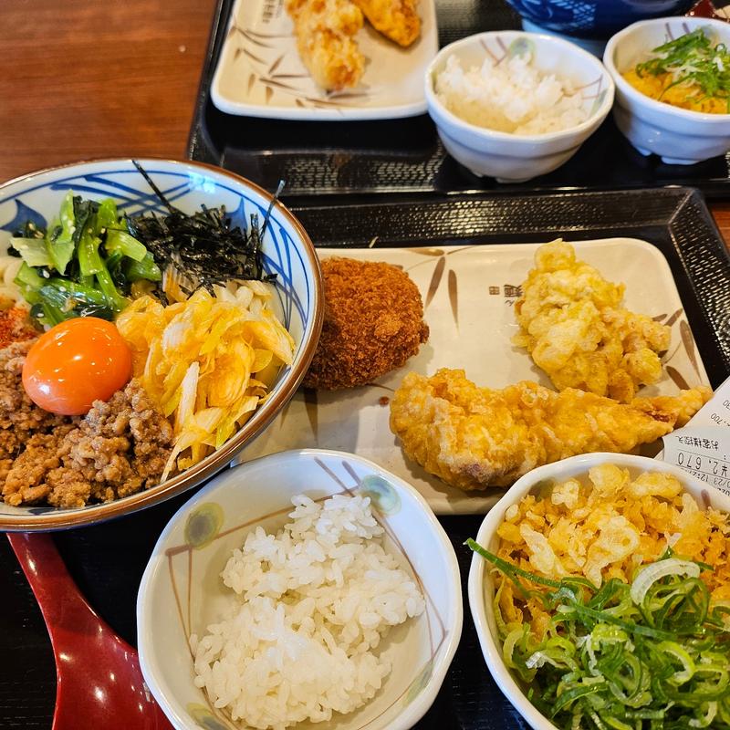 まぜ釜玉うどん(丸亀製麺)