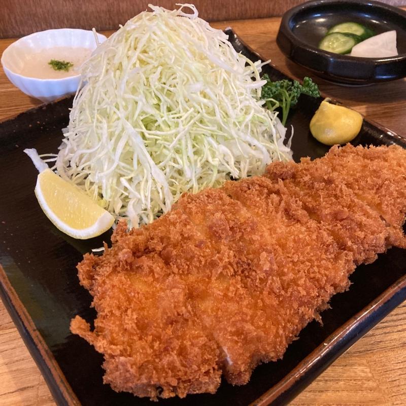 ロースかつ定食(とんかつとんくん )