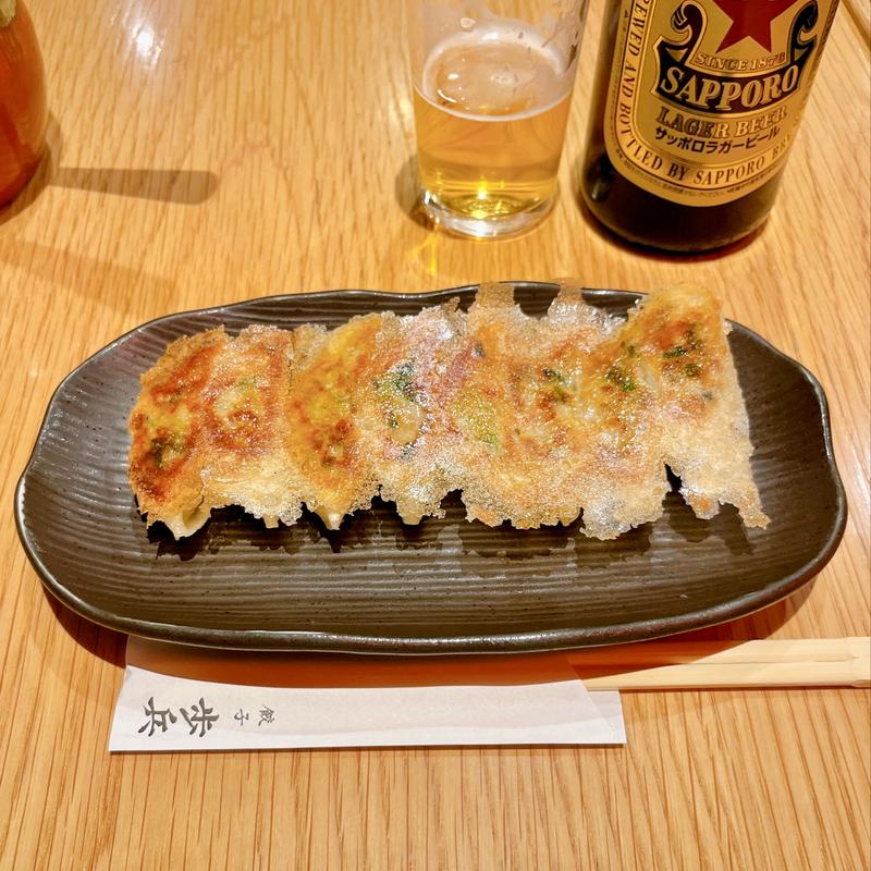 餃子にらにんにく(餃子歩兵 新宿小田急エース店)